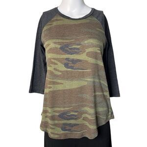 White Crow Camouflage 3/4 Baseball Tee Green & Dark Grey Size XS